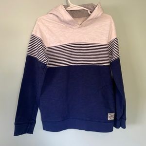OshKosh blue and white long sleeve hooded T-shirt, size small (6)